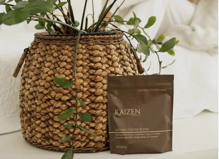Kaizen coffee and electrolytes product photo